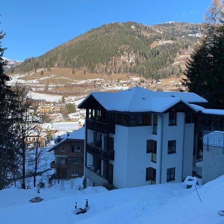 Apartmán Haus Im Turm Bad Kleinkirchheim Exteriér fotografie