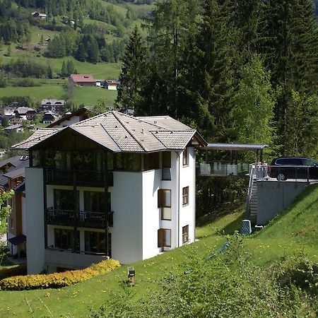 Apartmán Haus Im Turm Bad Kleinkirchheim Exteriér fotografie