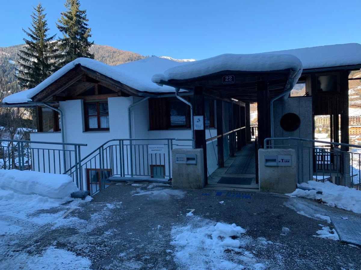 Apartmán Haus Im Turm Bad Kleinkirchheim Exteriér fotografie