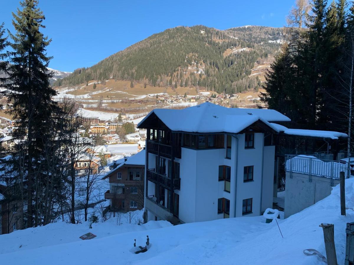 Apartmán Haus Im Turm Bad Kleinkirchheim Exteriér fotografie