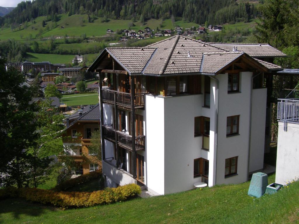 Apartmán Haus Im Turm Bad Kleinkirchheim Pokoj fotografie