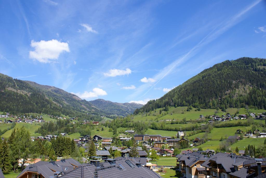 Apartmán Haus Im Turm Bad Kleinkirchheim Exteriér fotografie