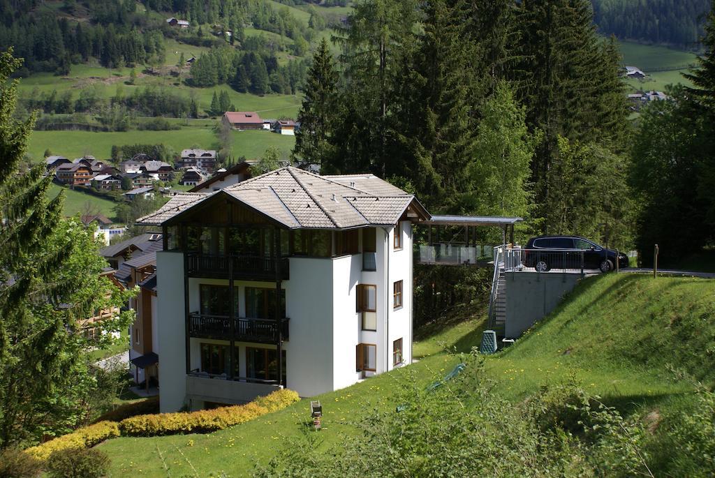 Apartmán Haus Im Turm Bad Kleinkirchheim Exteriér fotografie